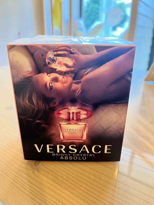Perfume versace bright crystal absolu feminino novo