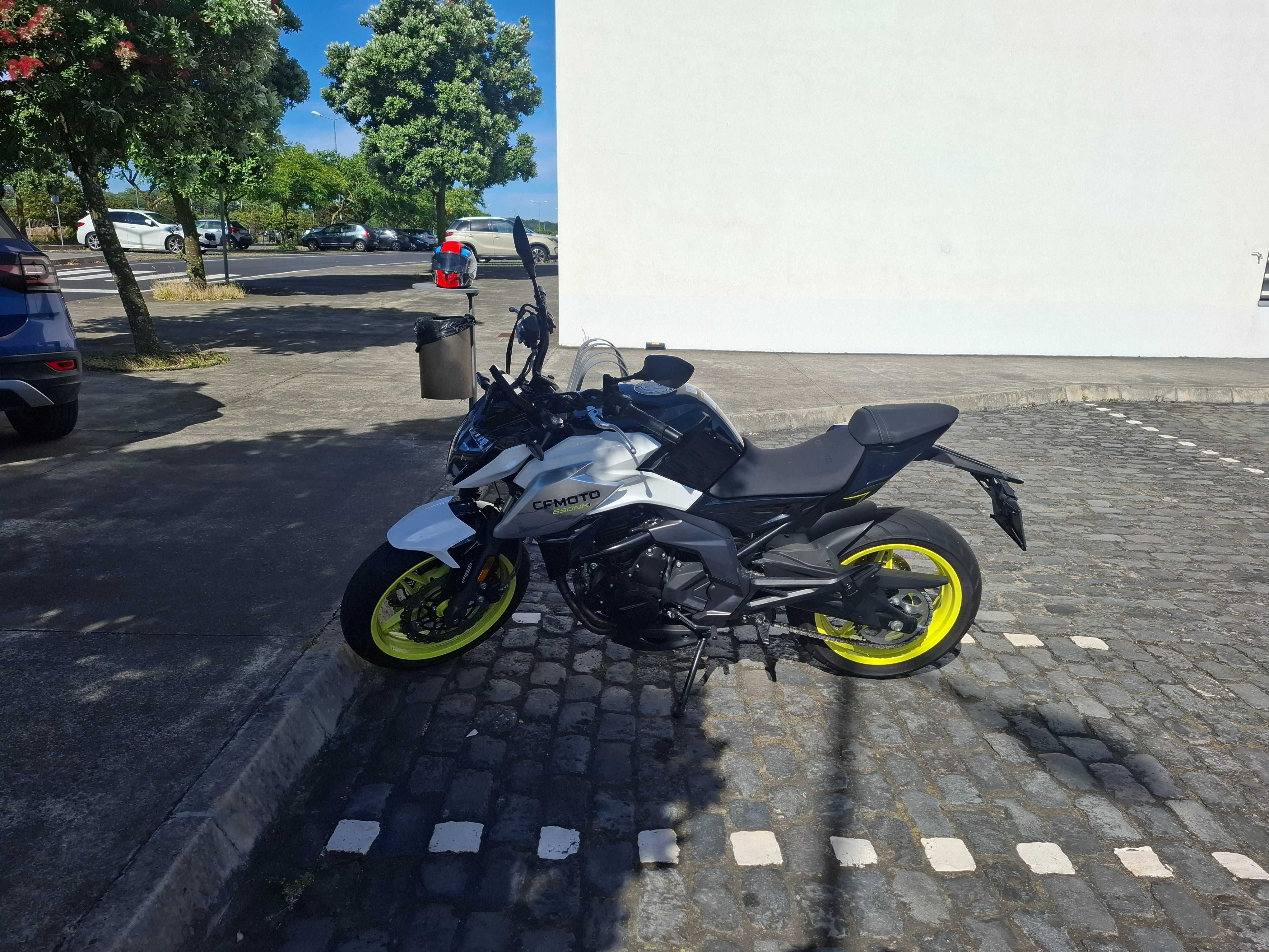 Moto CF 650 NK 2023