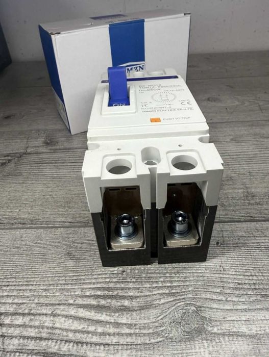 250A, 63А автоматичний двополюсний вимикач постійного струму