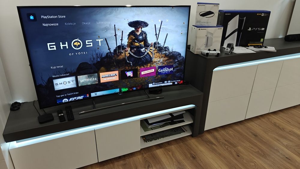 Play station 5 pro gwarancja 05.2026