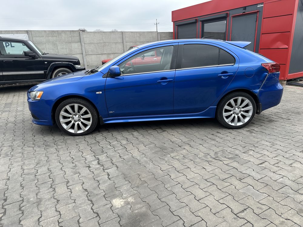 Розборка, запчастини, бампер Mitsubishi Lancer X 10 Sportback 2.0 DI-D