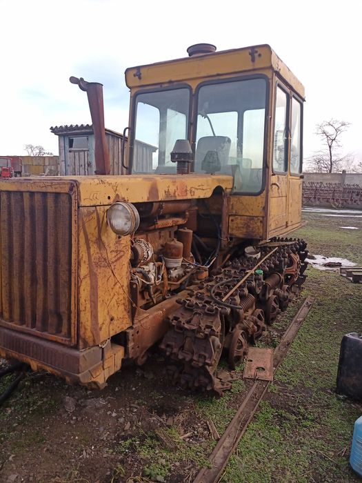 гусеничный ДТ-75