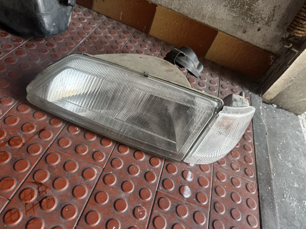Peugeot 106 xsi  farol e pisca