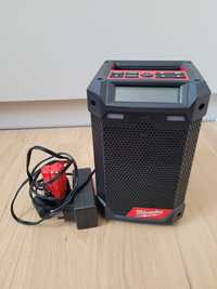 Milwaukee M12 RCDAB+ radio budowlane
4,8
/5
(3)
0
1
2
3