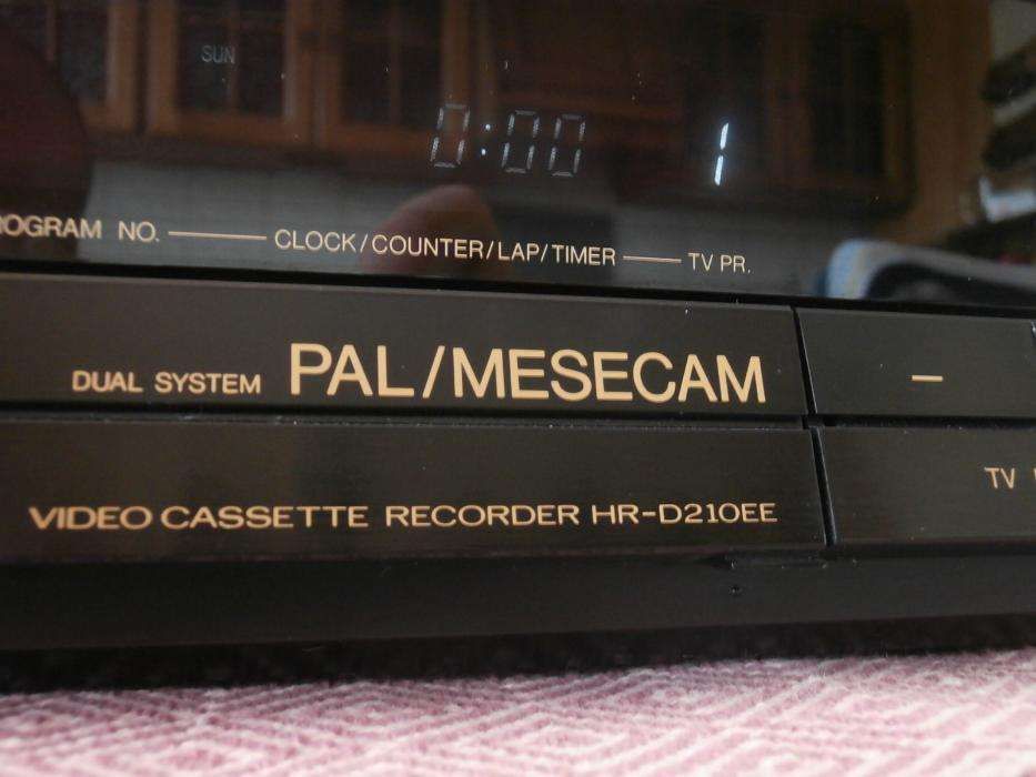 Magnetowid JVC HR-D210EE stan bardzo dobry