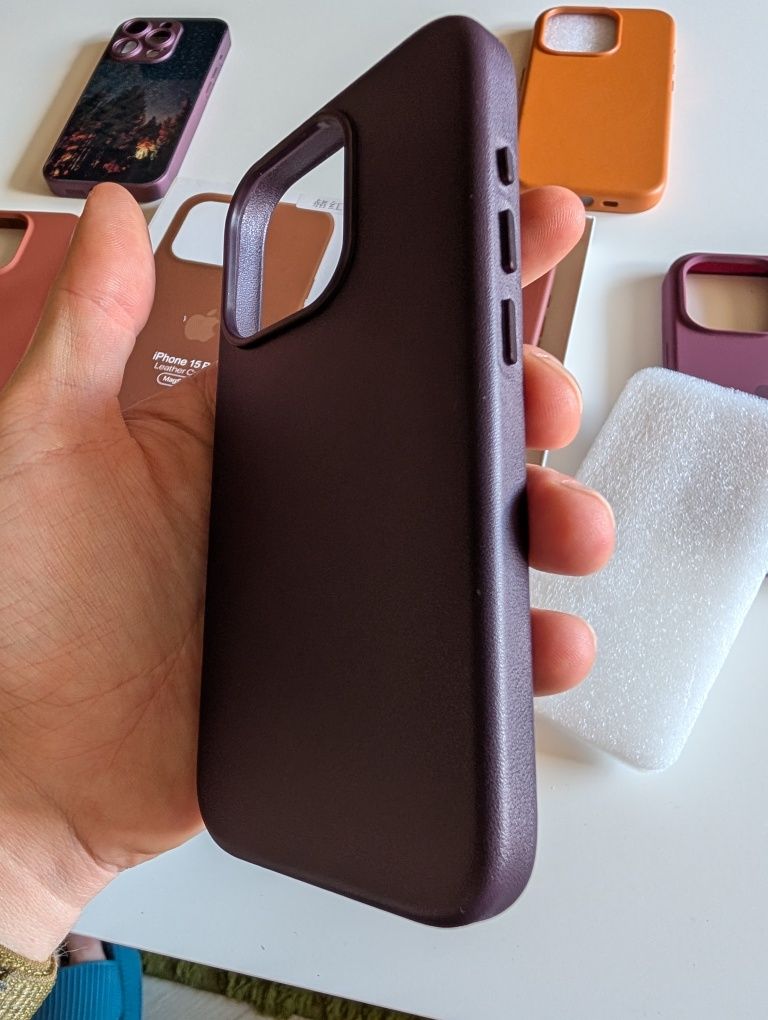 Ціна за всі чохли iPhone 15 Pro Magsafe Leather Silicon Case чехол