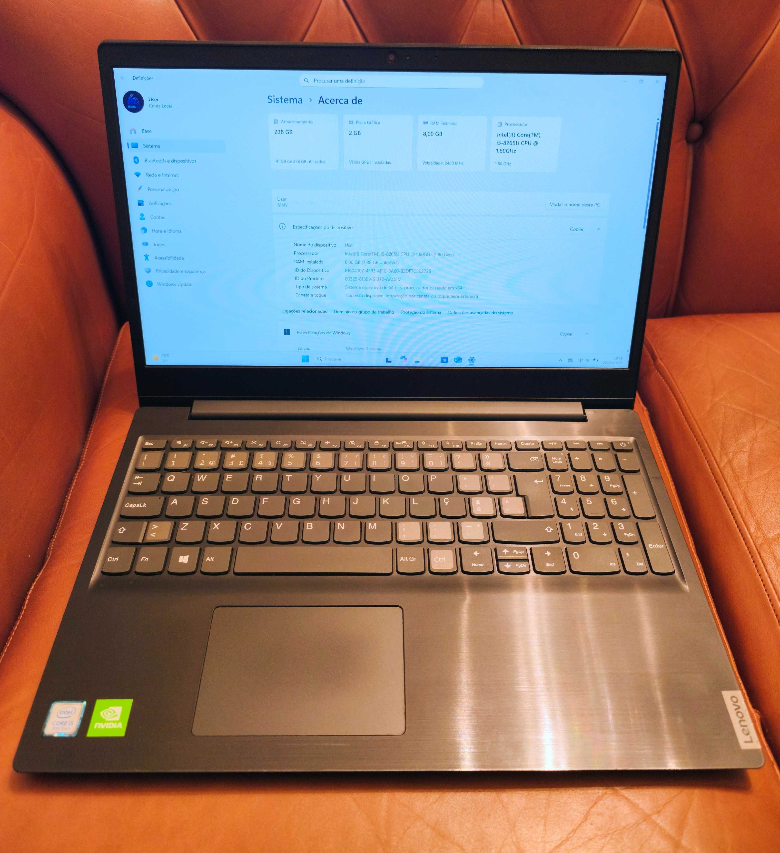 Lenovo S145 - i5-8265U | 8GB RAM | 256GB SSD | LED 15.6 FHD