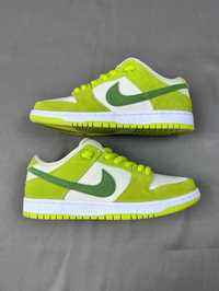 Nike SB Dunk Low Green Apple 37.5