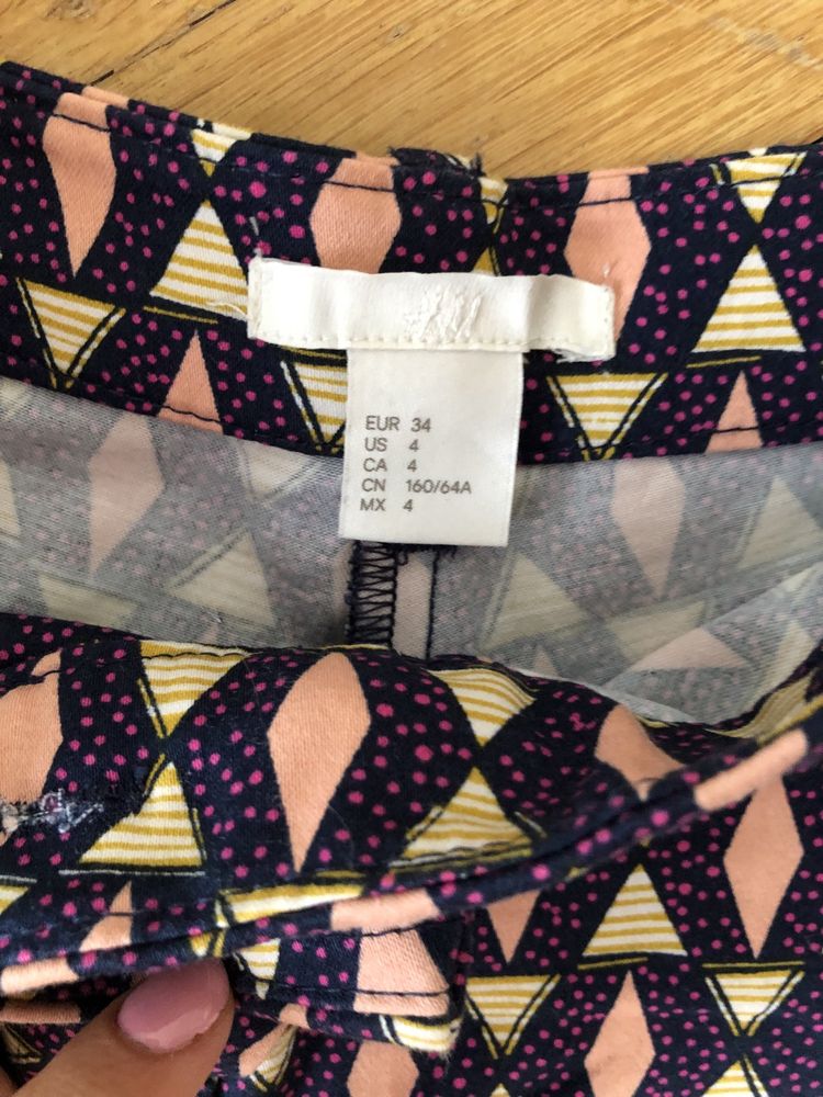 Materiałowe szorty, spodenki H&M XS bawełna