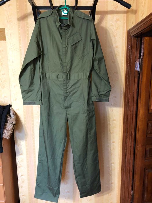комбінезон олива армії Британії