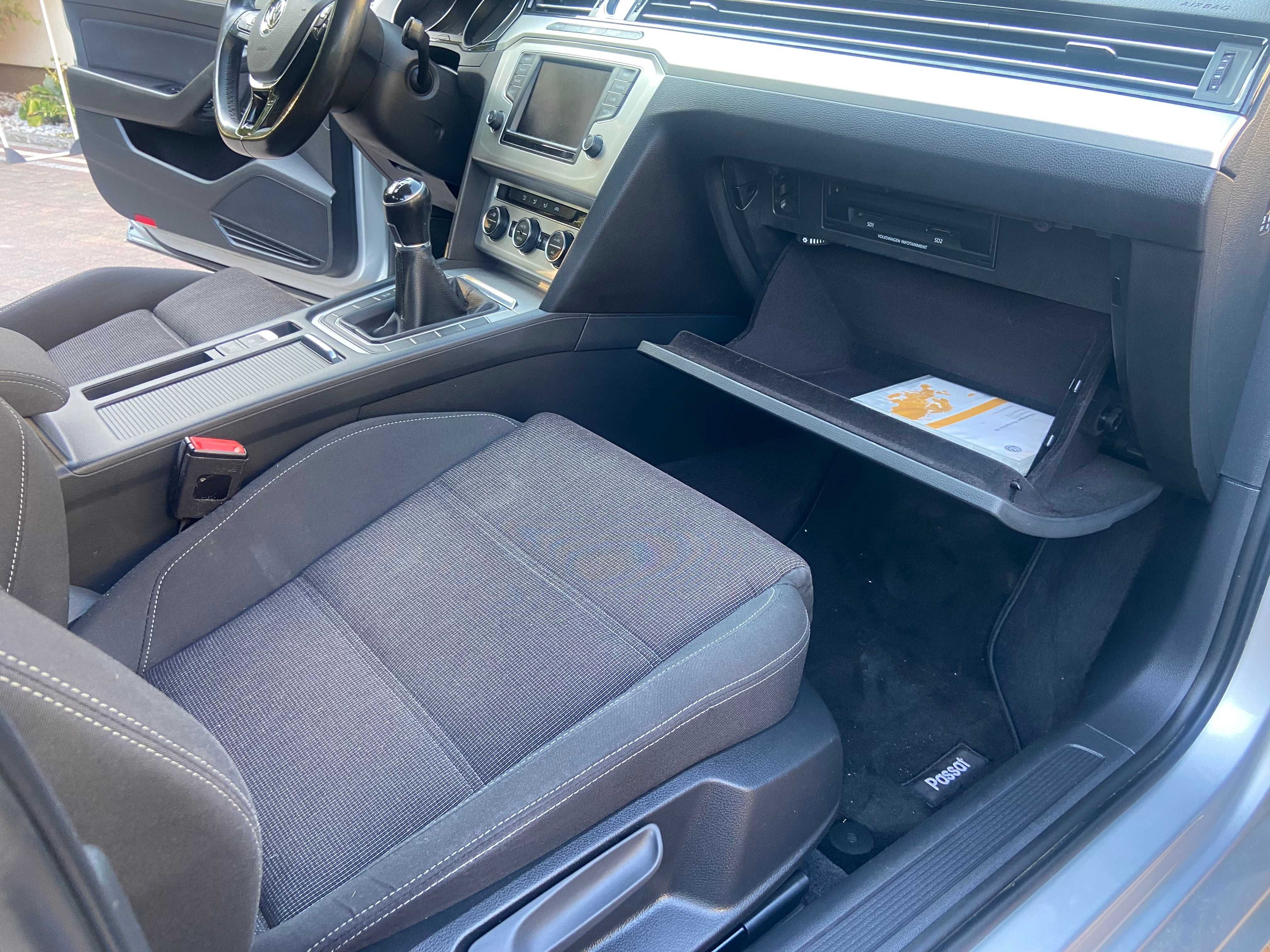 VW Passat, 2.0 diesel 150 koni, comfortline.2016r.
