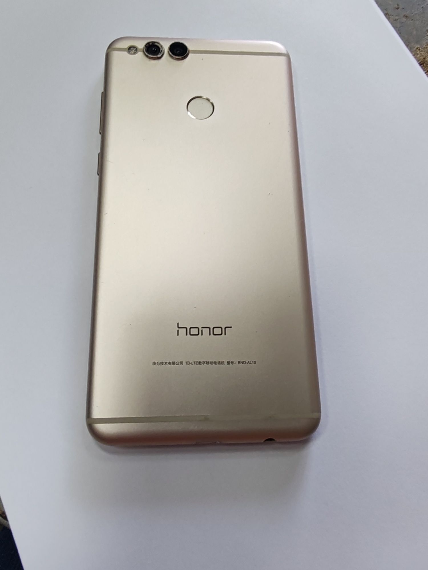 Honor 7Х 4*124. .