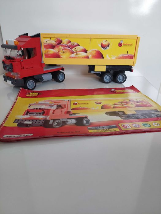 Zestaw COBI Ciężarówka Biedronki edycja limitowana
