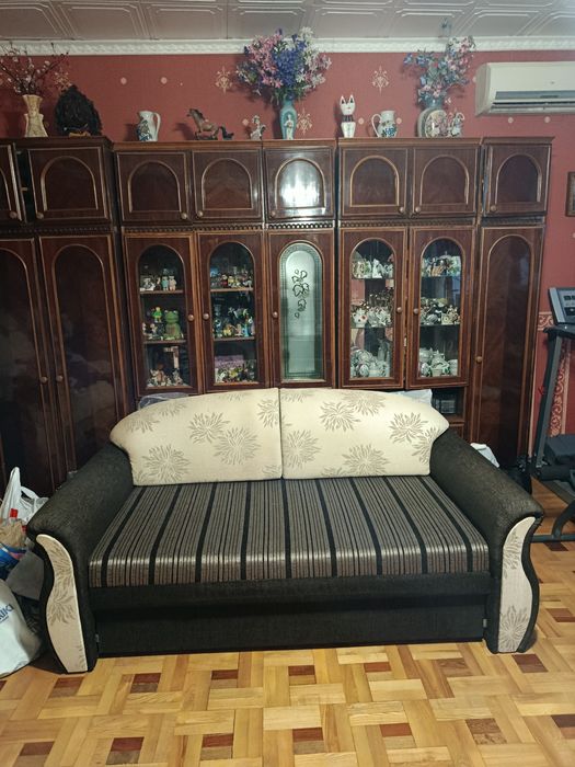 Диван в хорошем состоянии