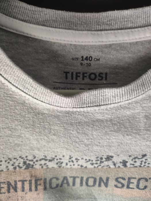 T-Shirt Tiffosi Menino T: 9 a 10 anos