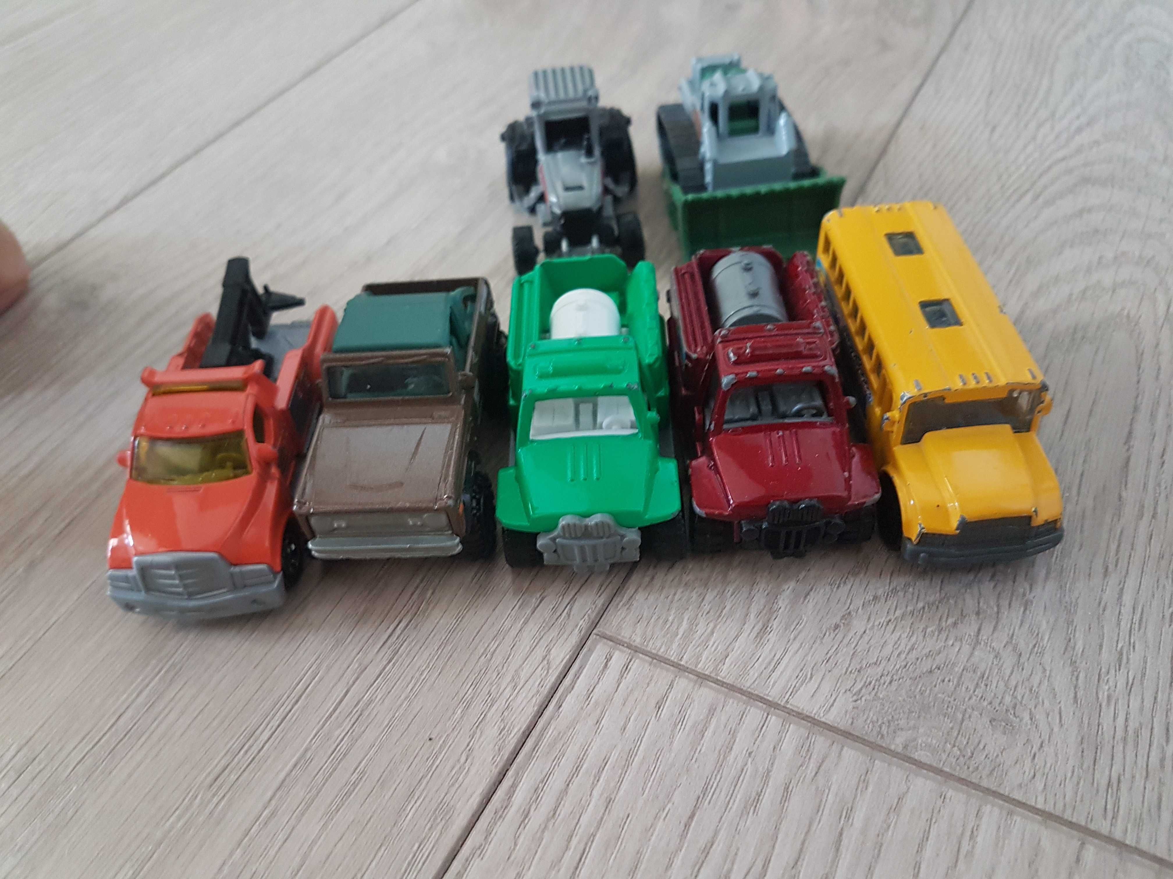 Matchbox  resorak autko samochodzik pociąg kolejka wagoniki
