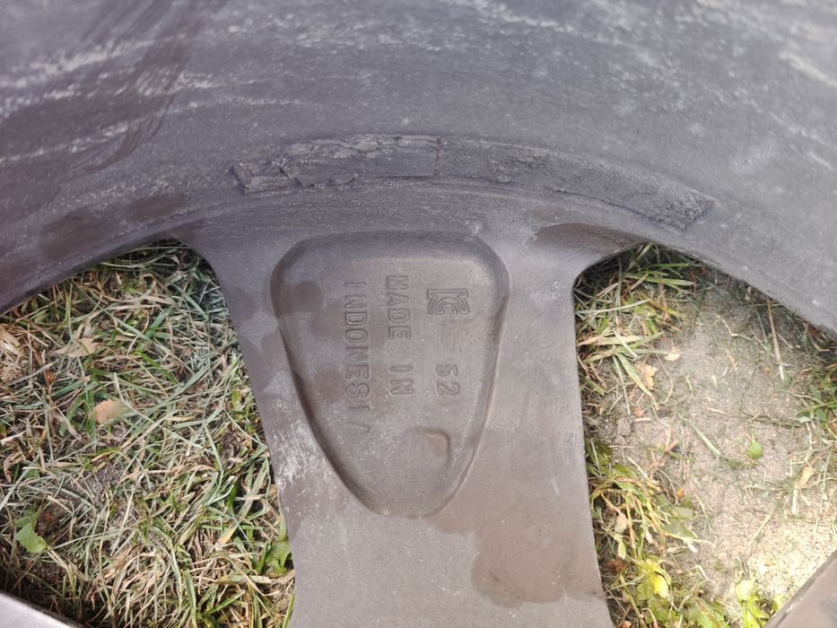 TOYOTA RAV4 alufelga 18" 7JX18H2 ET35 5X114,3