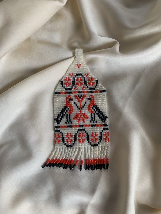 Китильйон, прикраса з бісеру