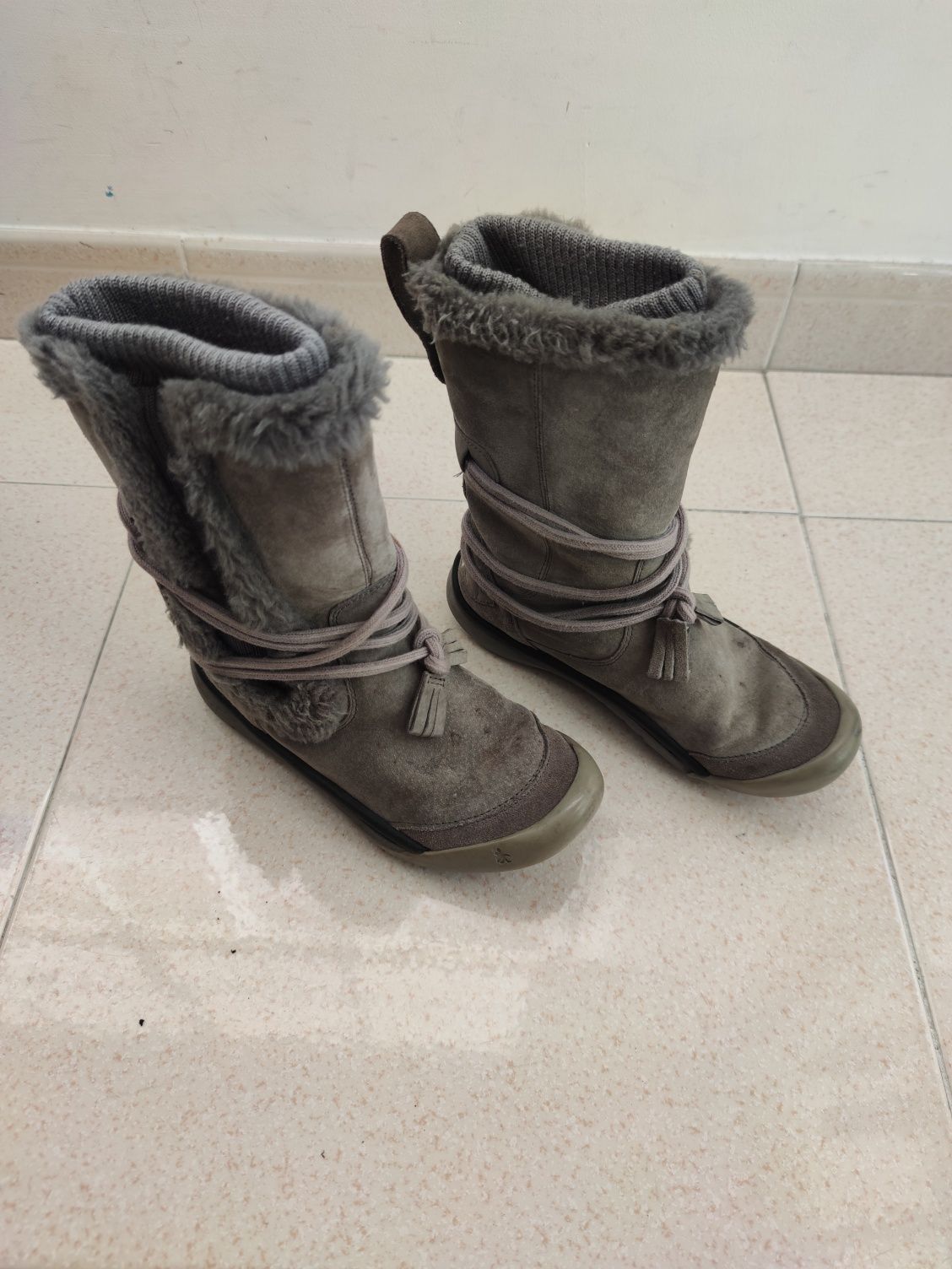 Vendo botas tamanho 37