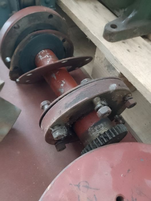 Тормозной барабан, шкив ф200, 300 мм.