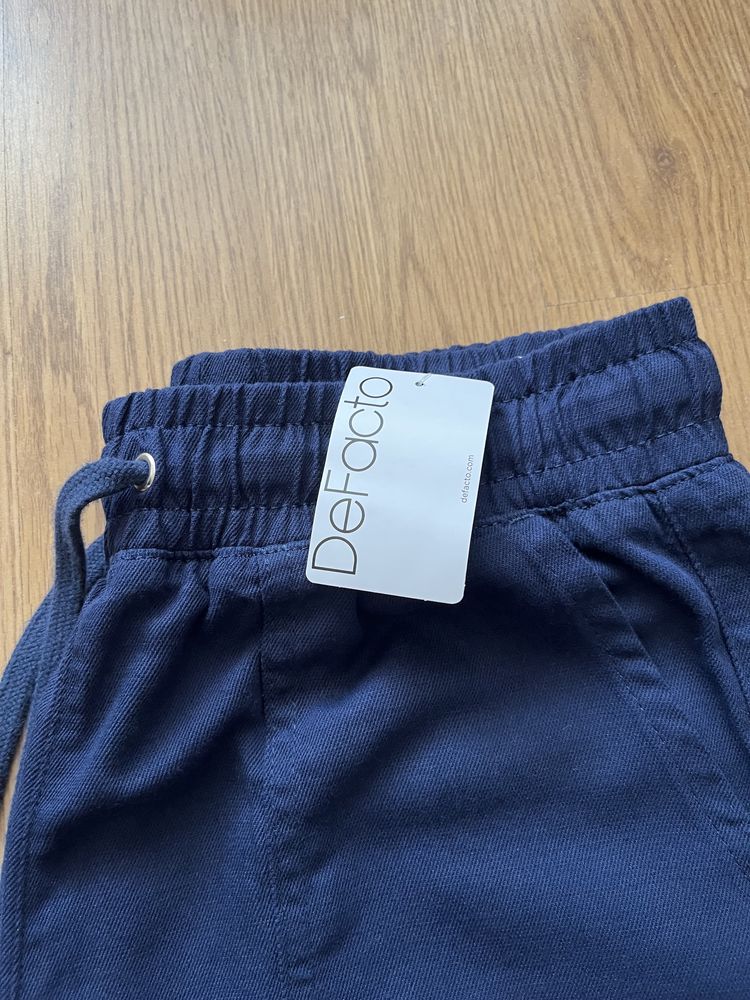 Продам  жіночі штани чиноси DeFacto