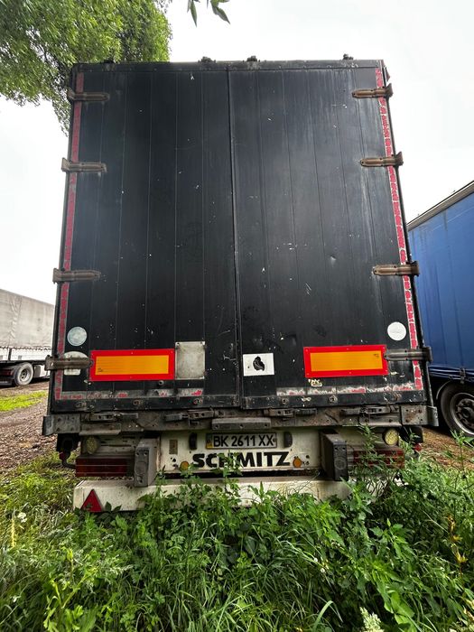 Загальний напівпричіп бортовий-тентований (SCHMITZ) до тягача