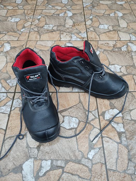 Робочі ботінки 41 розмір