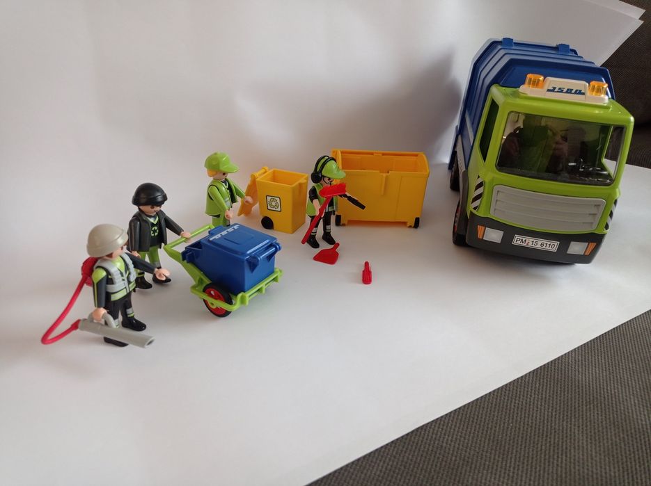 Playmobil samochód śmieciarka