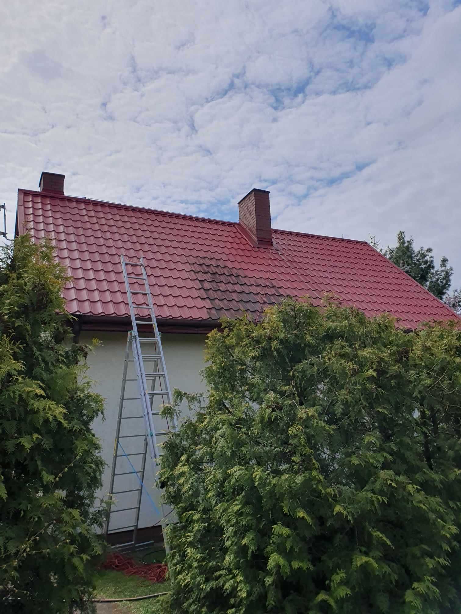 Mycie wodą demineralizowaną paneli fotowoltaiki przeszkleń hal okien