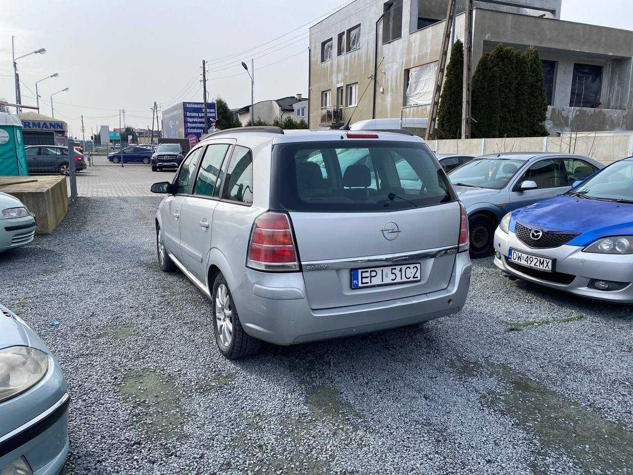 Na Sprzedaż Opel Zafira 1.9 Diesel/alusy/dobry stan/raty/