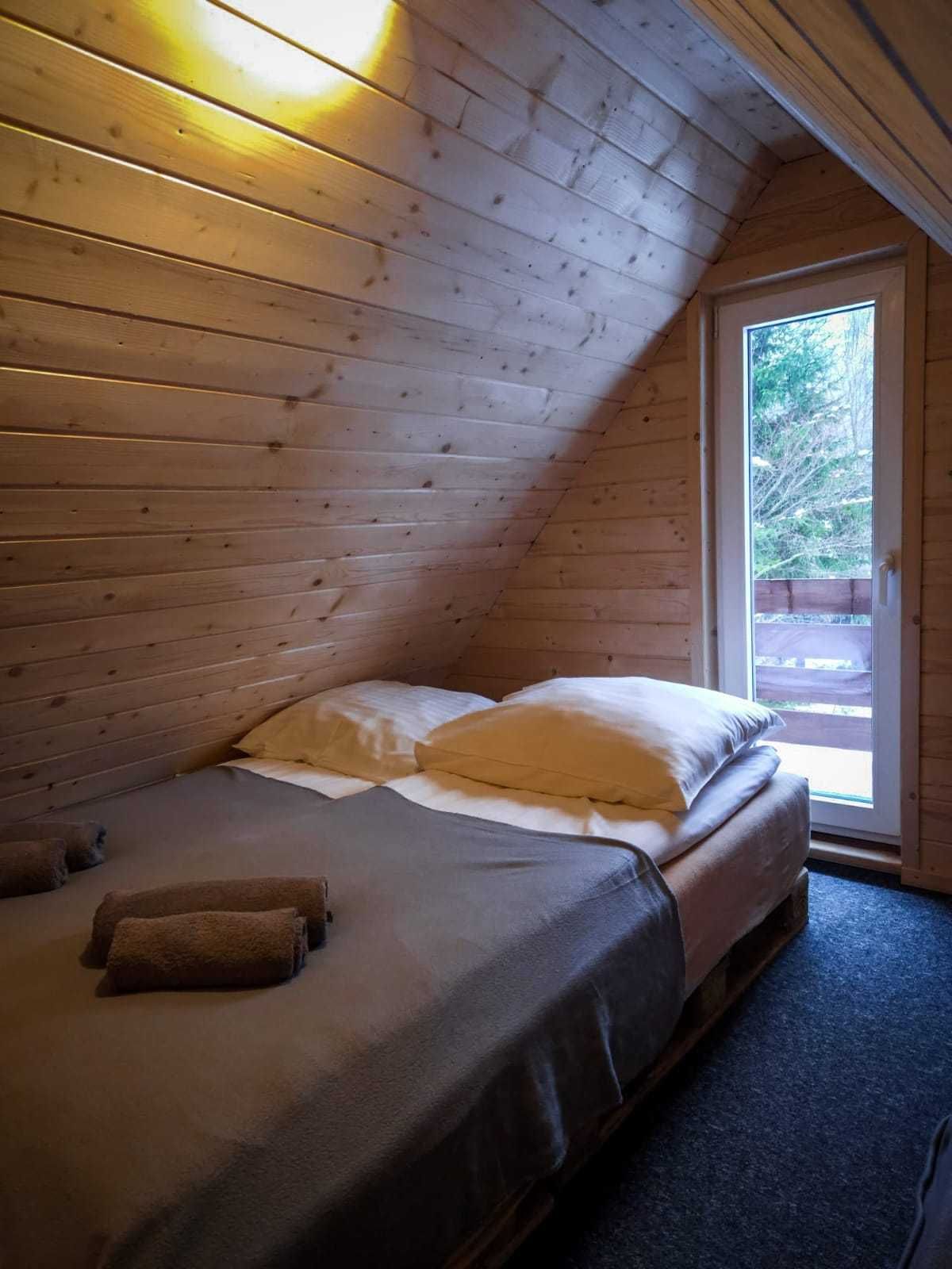 Domek z jacuzzi w górach na wyłączność z kominkiem wakacje noclegi