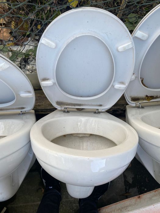 Podtynkowy stelaż do wc white instaline