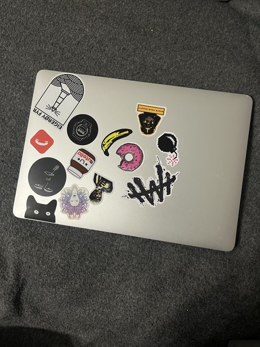 Macbook Air 2020 13,3 i3/ 8гб/256 ГБ