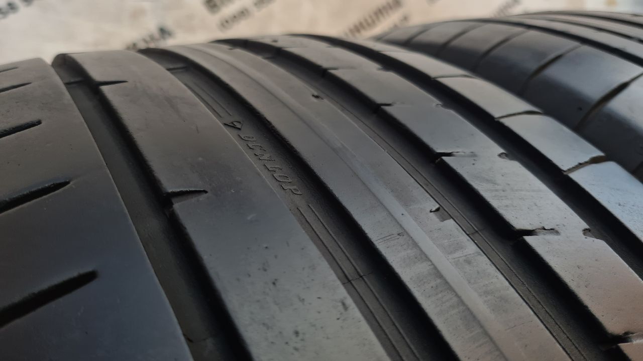 Шини 225/40 R 18 Dunlop Sport Maxx RT2. Літо пара. Колеса склад.