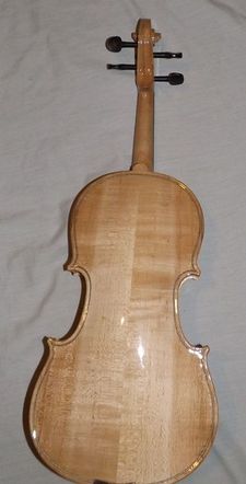 Violino novo de madeira maciça natural