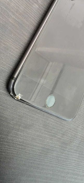 iPhone 8 Plus 64GB Preto