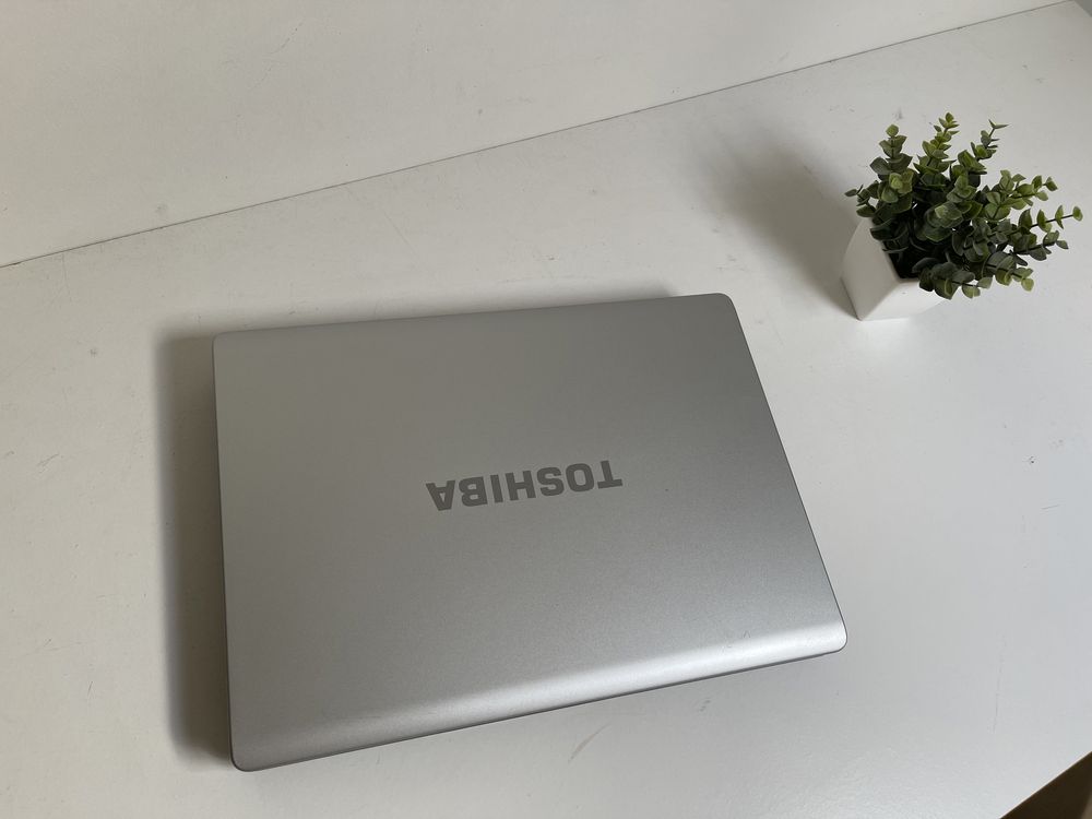 Toshiba Satellite L300