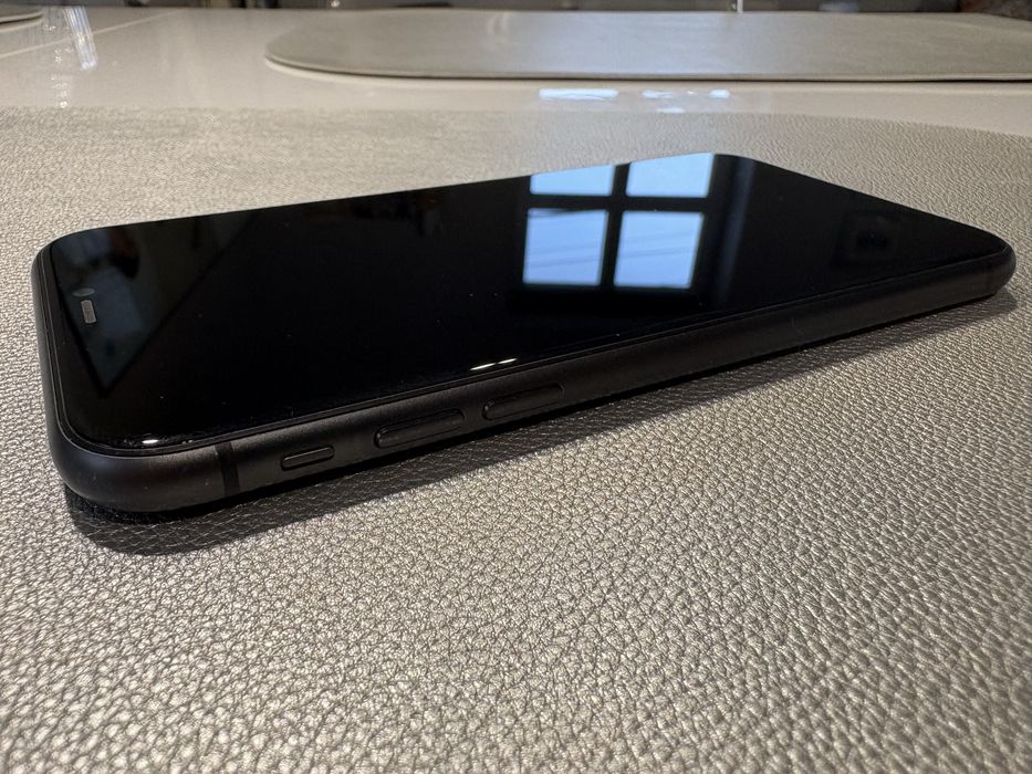 Iphone 11 128 stan bdb