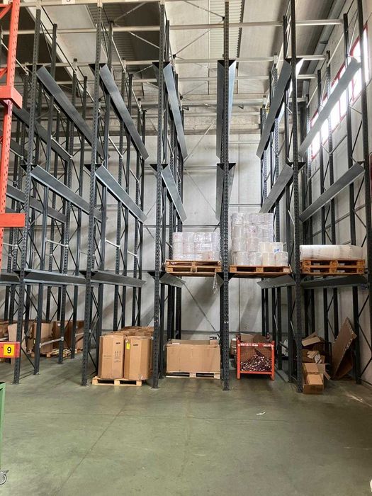 Regał wjezdny drive-in magazynowy Metalcoop, wysoki skład, tanio