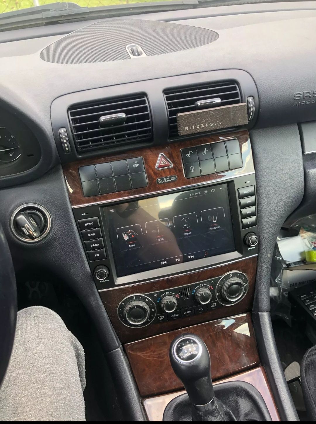 Rádio Android 13 com GPS Mercedes W203/CLC (Artigo Novo)