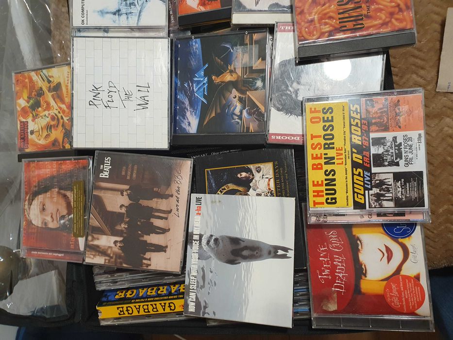 CD's Originais em excelente estado para venda.