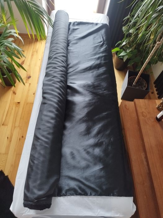 Materiał satyna czarna 6 metrów