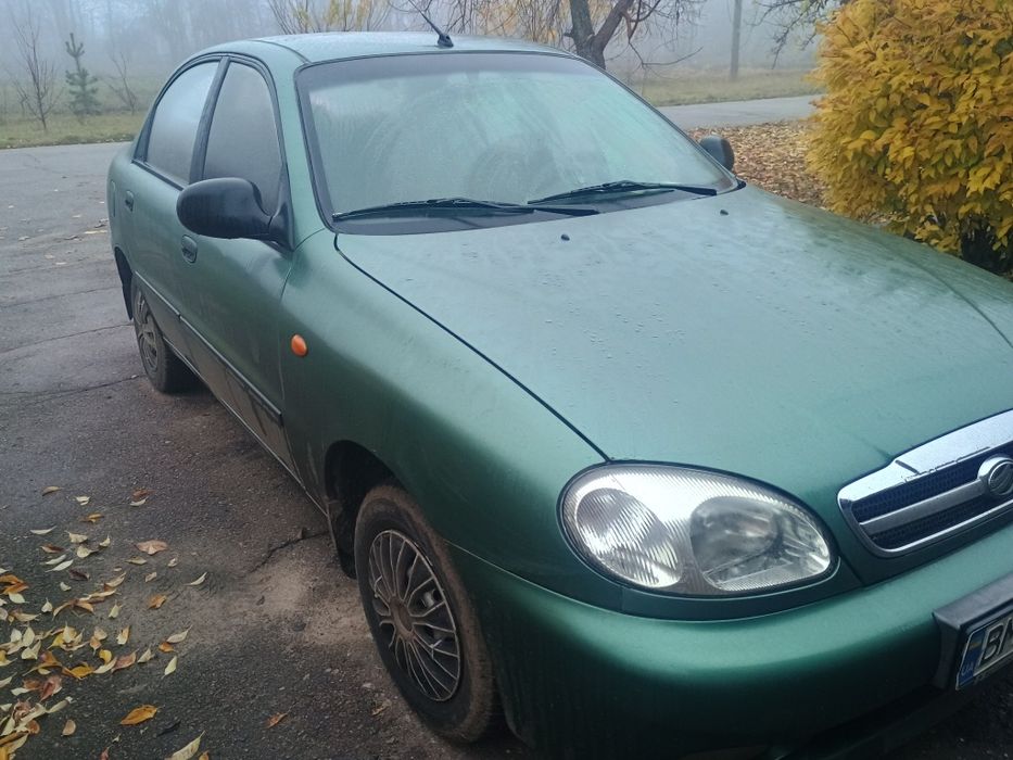 Автомобіль Daewoo Ланос