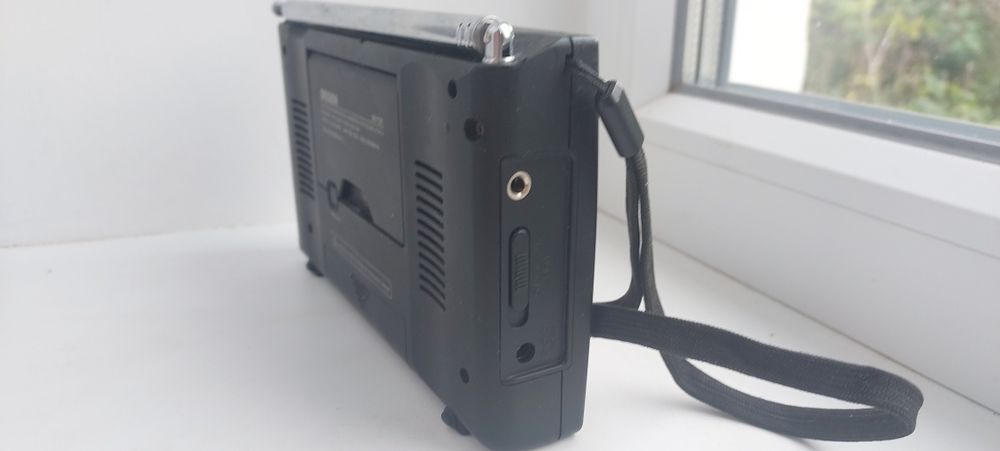 Програвач МР3, радіоприймач  Degen DE 1121