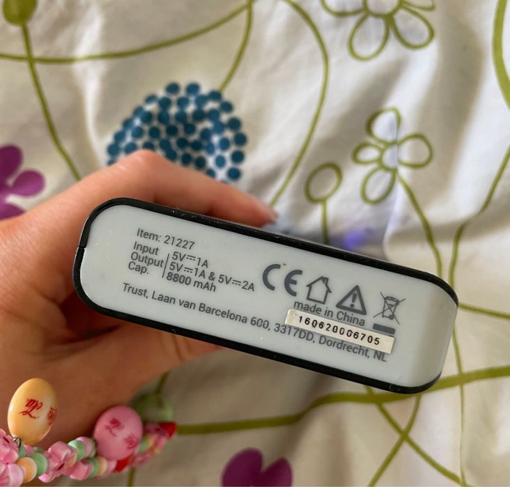 Trust primo powerbank 8800 Mah czarny USB sprawny