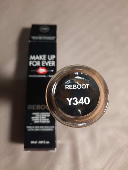 Тональная основа  Atelier Paris,  Make up for ever и контуринг