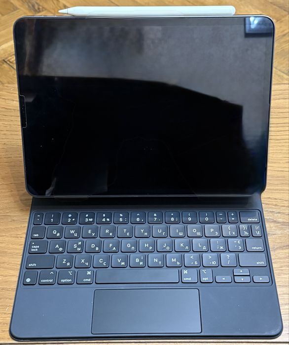 Apple iPad Pro 11” 2nd Gen. 128GB Space Grey, Pencil 2, Magic Keyboard