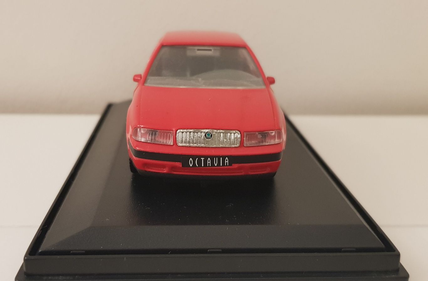 Skoda Octavia I generacja Kaden 1:43 Model samochodu