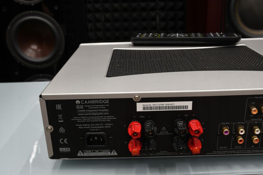 Zadbany wzmacniacz stereo Cambridge Audio CXA60 + pilot i DAC