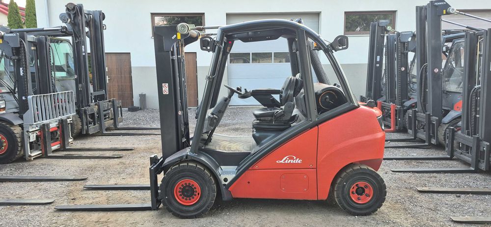Wózek Widłowy Linde H30T - Triplex 4.70m. - Wolny skok - Stan BDB